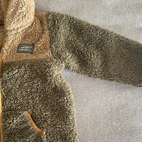 Eddie Bauer Olive and Beige Kids Footie - Picture 3 of 7